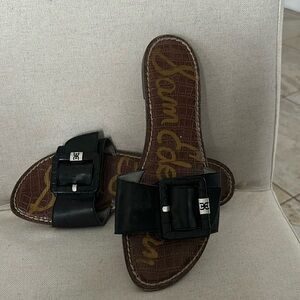 Sam Edelman black slides